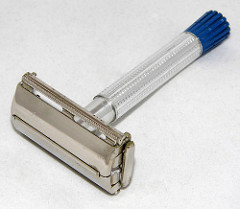 Vintage Gillette Blue Tip Super Speed Safety Razor, Made In USA, Date Code D1 (1958)