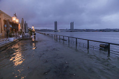 01/02/2014 08h20 - Bordeaux inondation Grande marée Quai des Marques Garonne overflow Pont Chaban Delmas - Picture Image Photo Photography www.supercar-roadtrip.fr