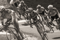 Philadelphia Bike Race - flying off Lemon Hill