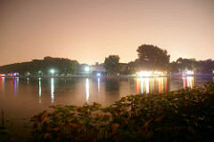 Qián Hǎi (前海) at night