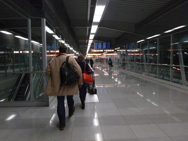 Airporting: Warsaw