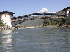 Cantelever bridge of Punakha dzong