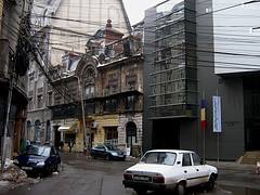 Poor old building