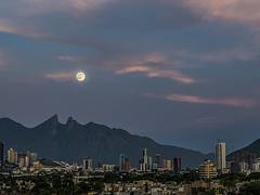 Monterrey Luna