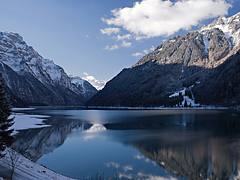 Kloentalersee Lake - Glarus, Switzerland Kloentalersee Lake - Glarus, Switzerland