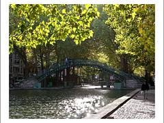 Paris Paris
