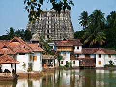 A Temple in a mirror