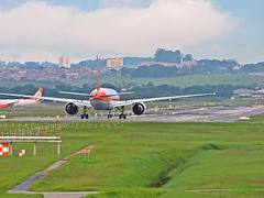 777-300ER (32559156665)
