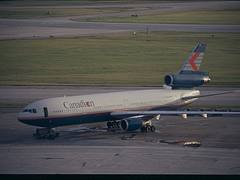 14-10-90 C-FCRD Toronto (27986444359)
