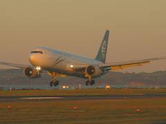 Air New Zealand Boeing 767 daybreak1