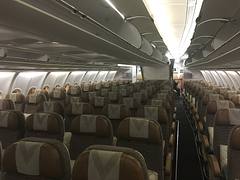 Airbus A340-600 Economy cabin A01