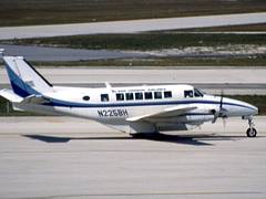 13-3-89 N225BH Miami (53219979050)