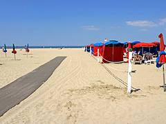 France-000636 - Deauville Beach
