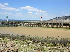 France-000646 - Trouville-sur-Mer Lighthouses