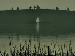 Morning traffic at West Lake